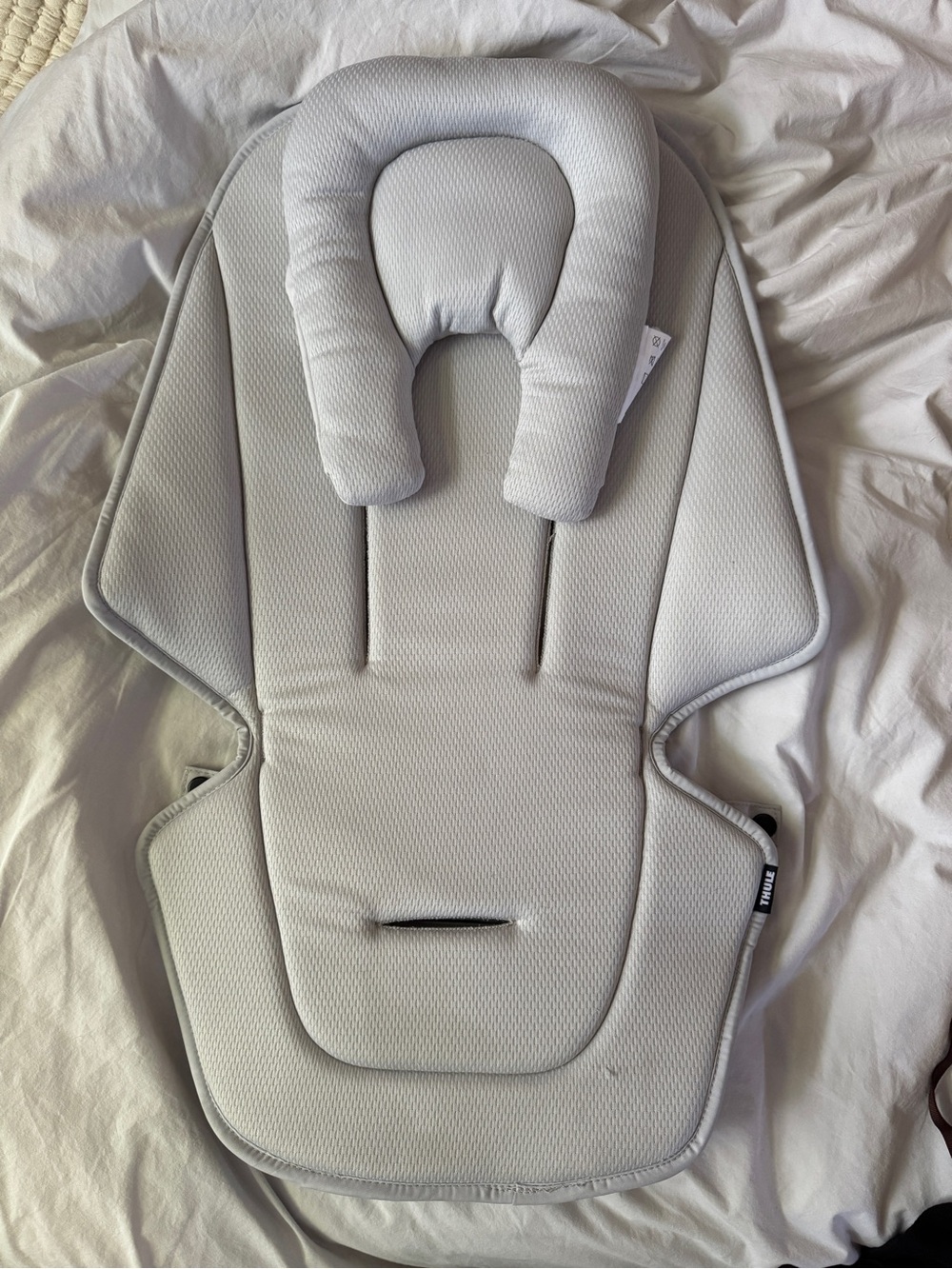 Thule Newborn Inlay - Picture 2 of 9